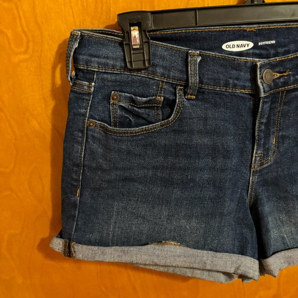 Old Navy Boyfriend Shorts Rolled bottom Size 2 - Picture 3 of 9